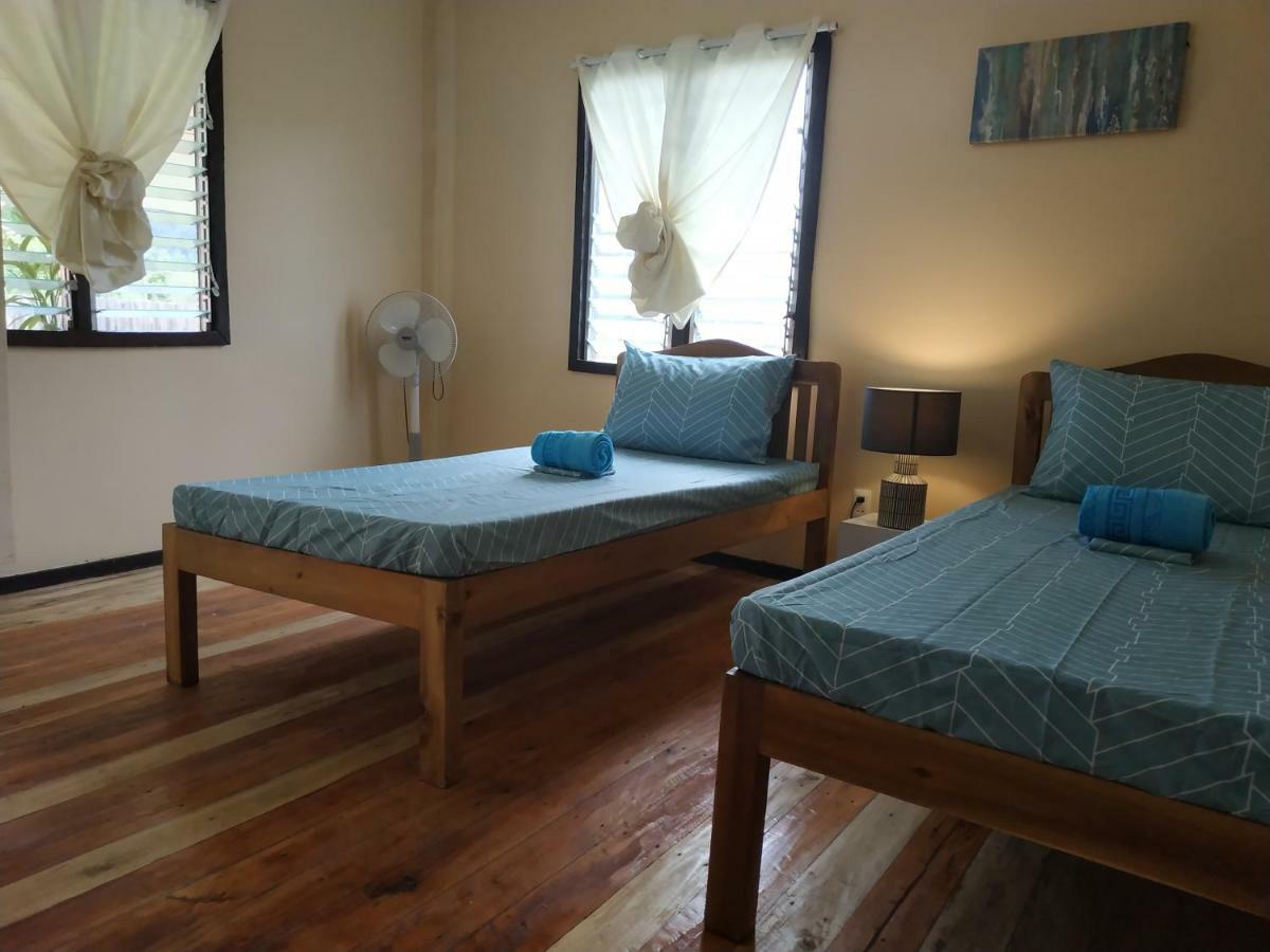 Nelmann'S Nipa Huts Hotel San Vicente  Buitenkant foto