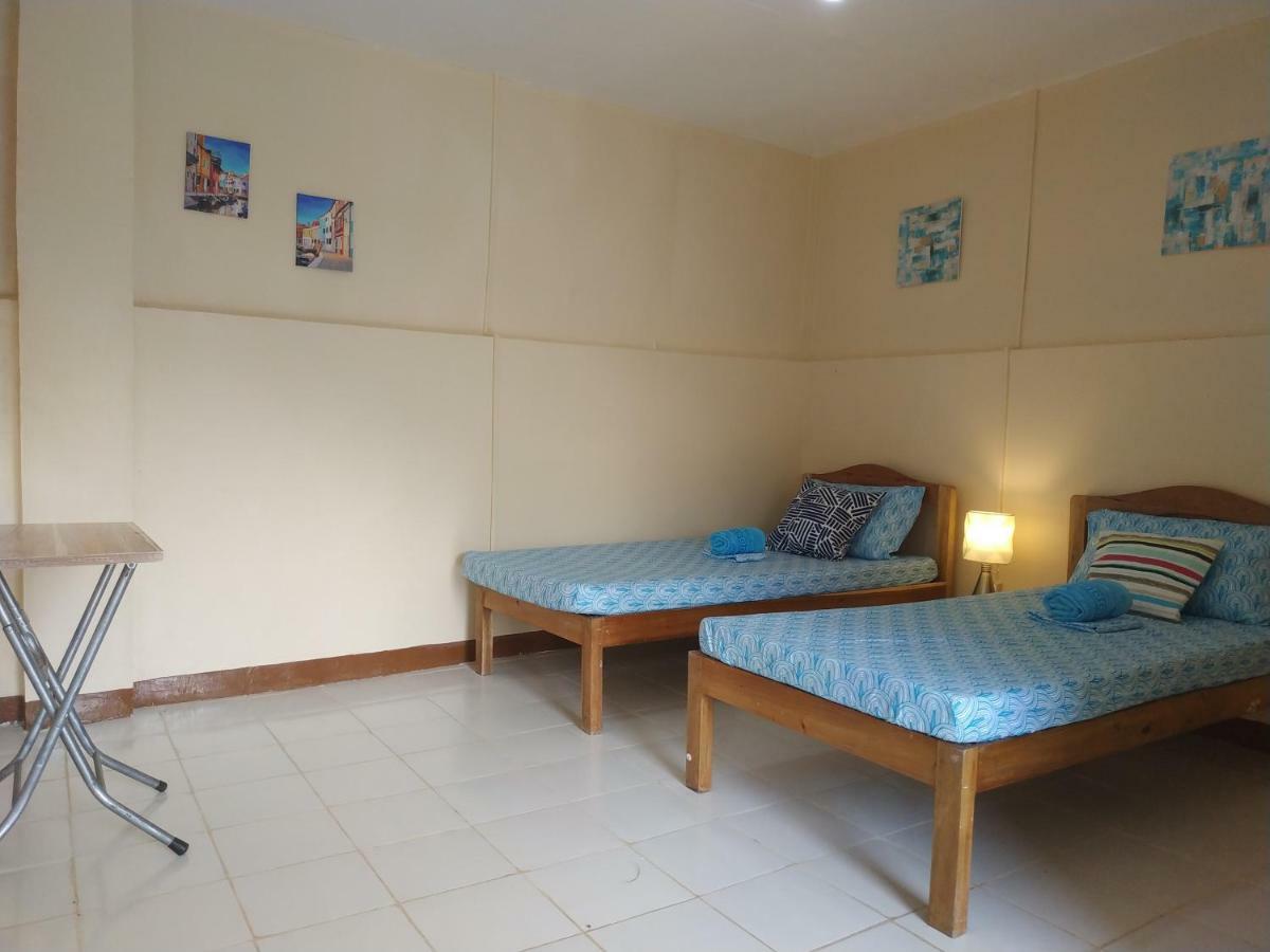 Nelmann'S Nipa Huts Hotel San Vicente  Buitenkant foto